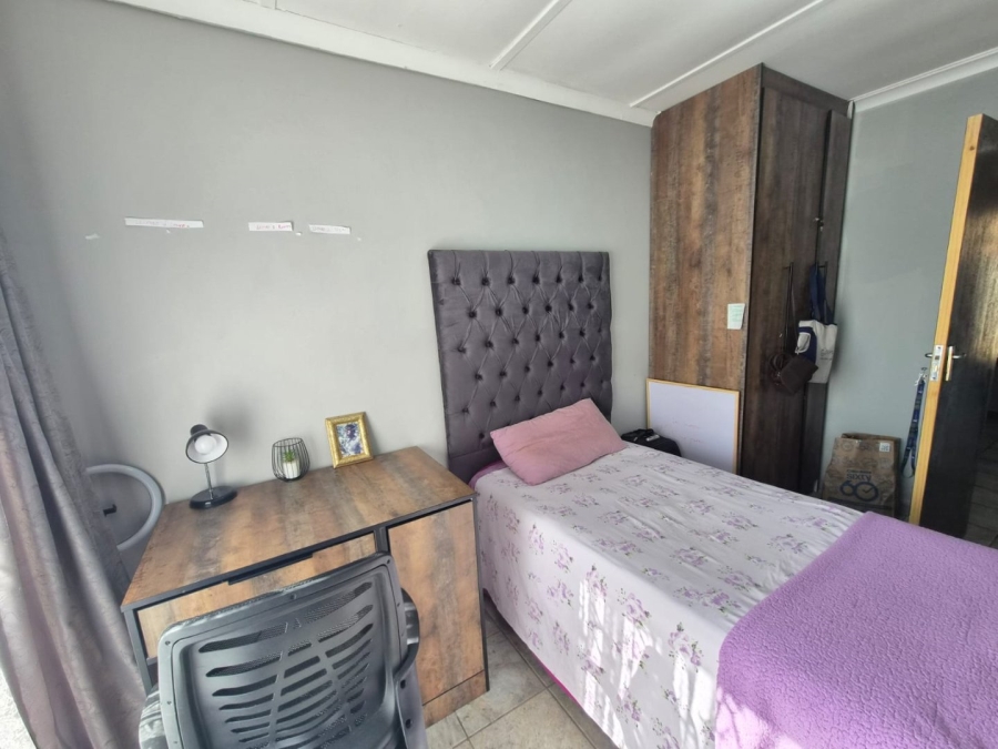 12 Bedroom Property for Sale in Universitas Ridge Free State
